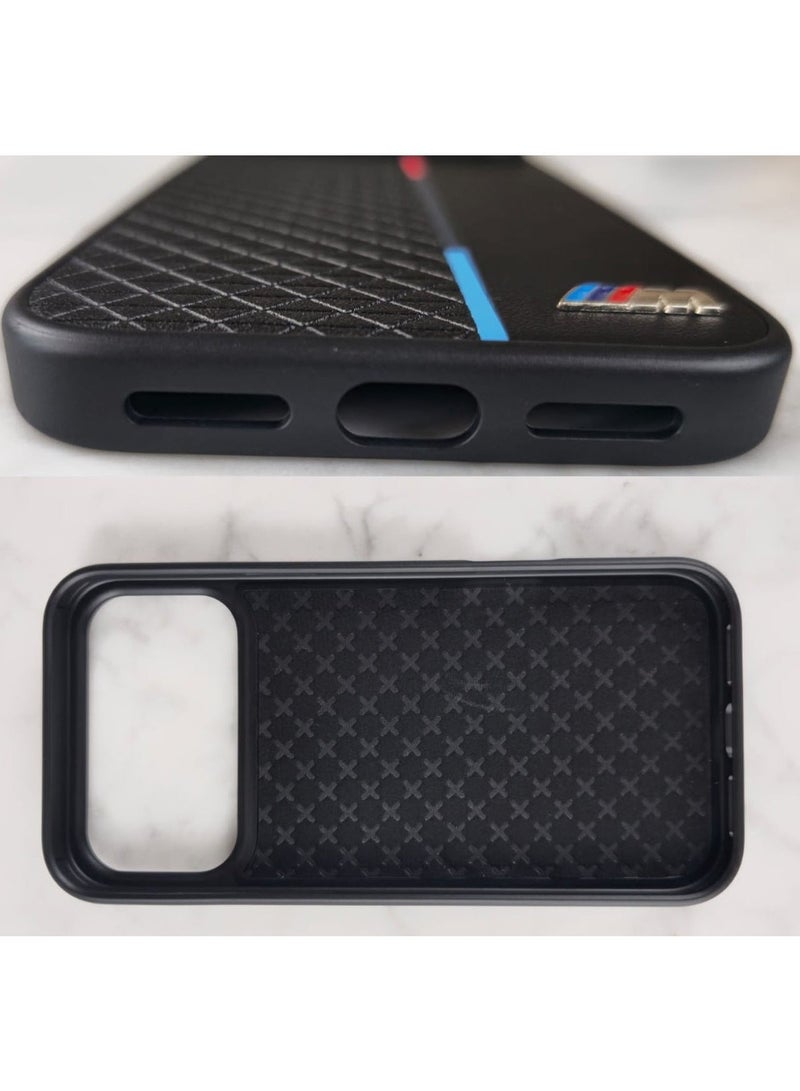 غطاء أنيق وحامي لهاتف iPhone 17 Pro Max. تضيف الخطوط الثلاثية اللون والتشطيب الملمسي لمسة من الأناقة مع منح هاتفك مظهراً رائعاً. - Image 3